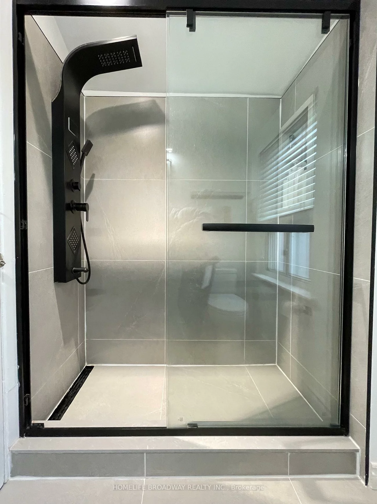 33, Chelwood, Ionview, Toronto