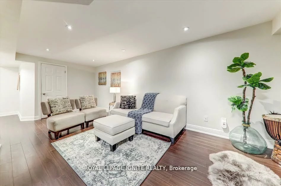 26, Halfmoon, Highland Creek, Toronto