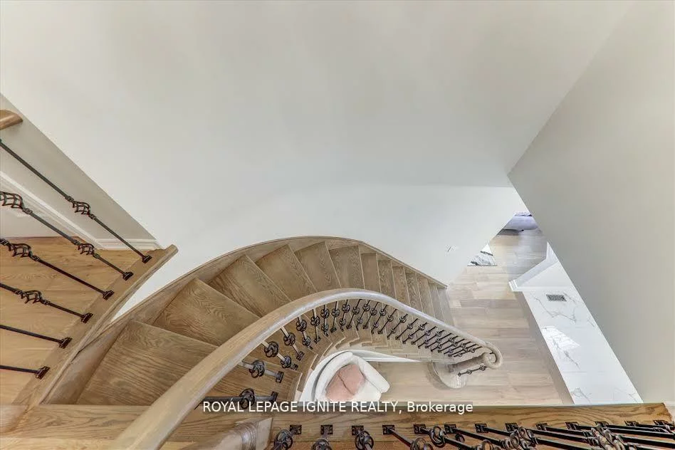 26, Halfmoon, Highland Creek, Toronto