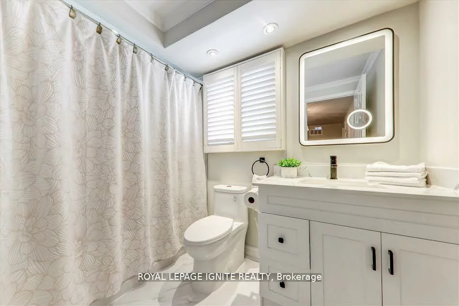 26, Halfmoon, Highland Creek, Toronto