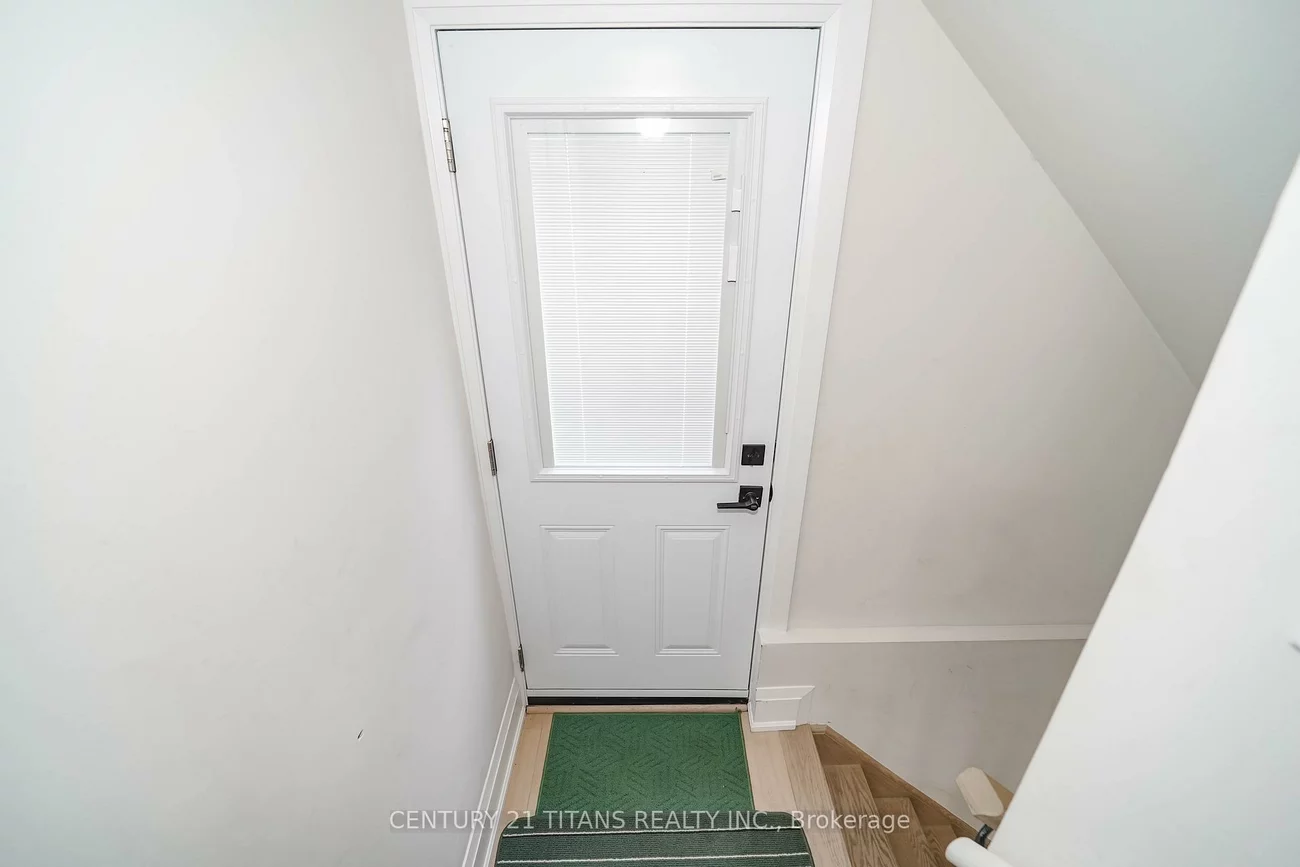 42, Pixley, West Hill, Toronto