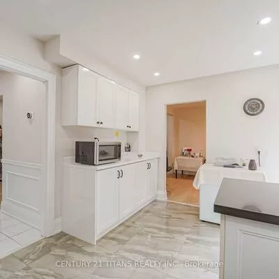 42, Pixley, West Hill, Toronto