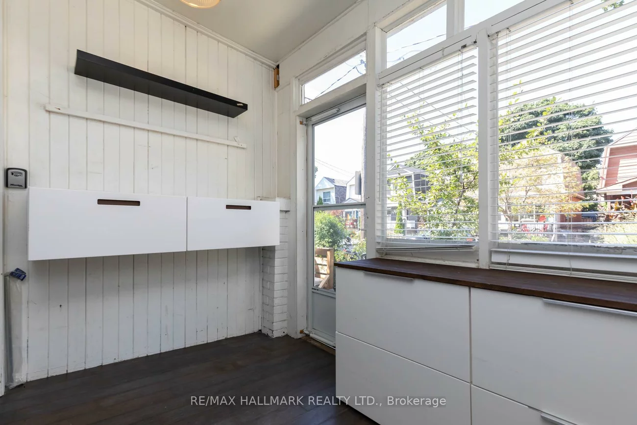 17, Mountalan, Greenwood-Coxwell, Toronto