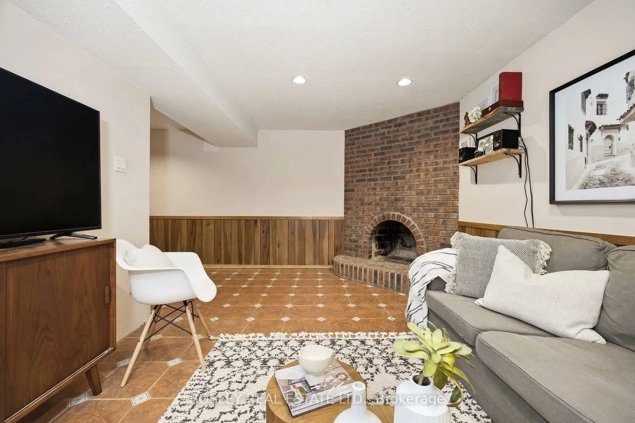 2807, St Clair, O'Connor-Parkview, Toronto