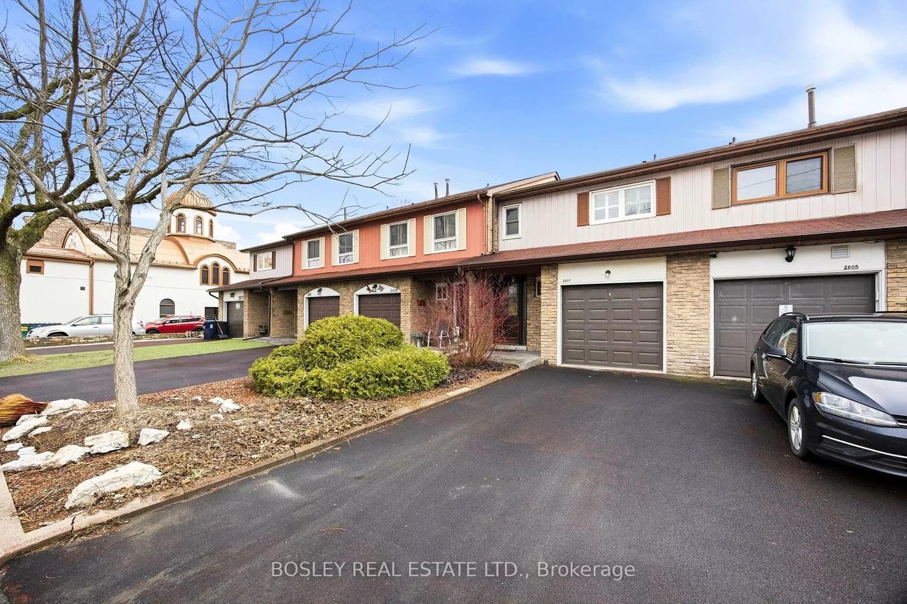 2807, St Clair, O'Connor-Parkview, Toronto