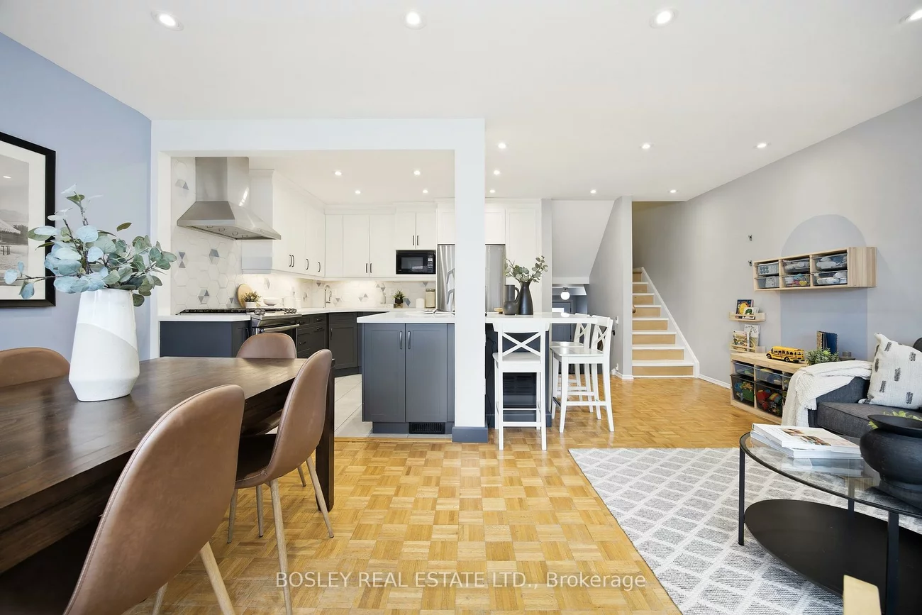 2807, St Clair, O'Connor-Parkview, Toronto