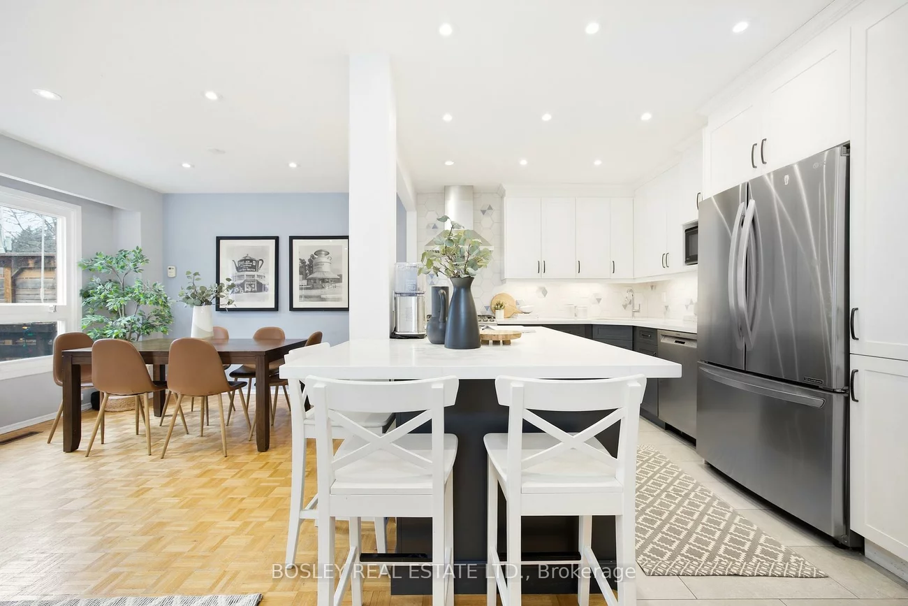 2807, St Clair, O'Connor-Parkview, Toronto