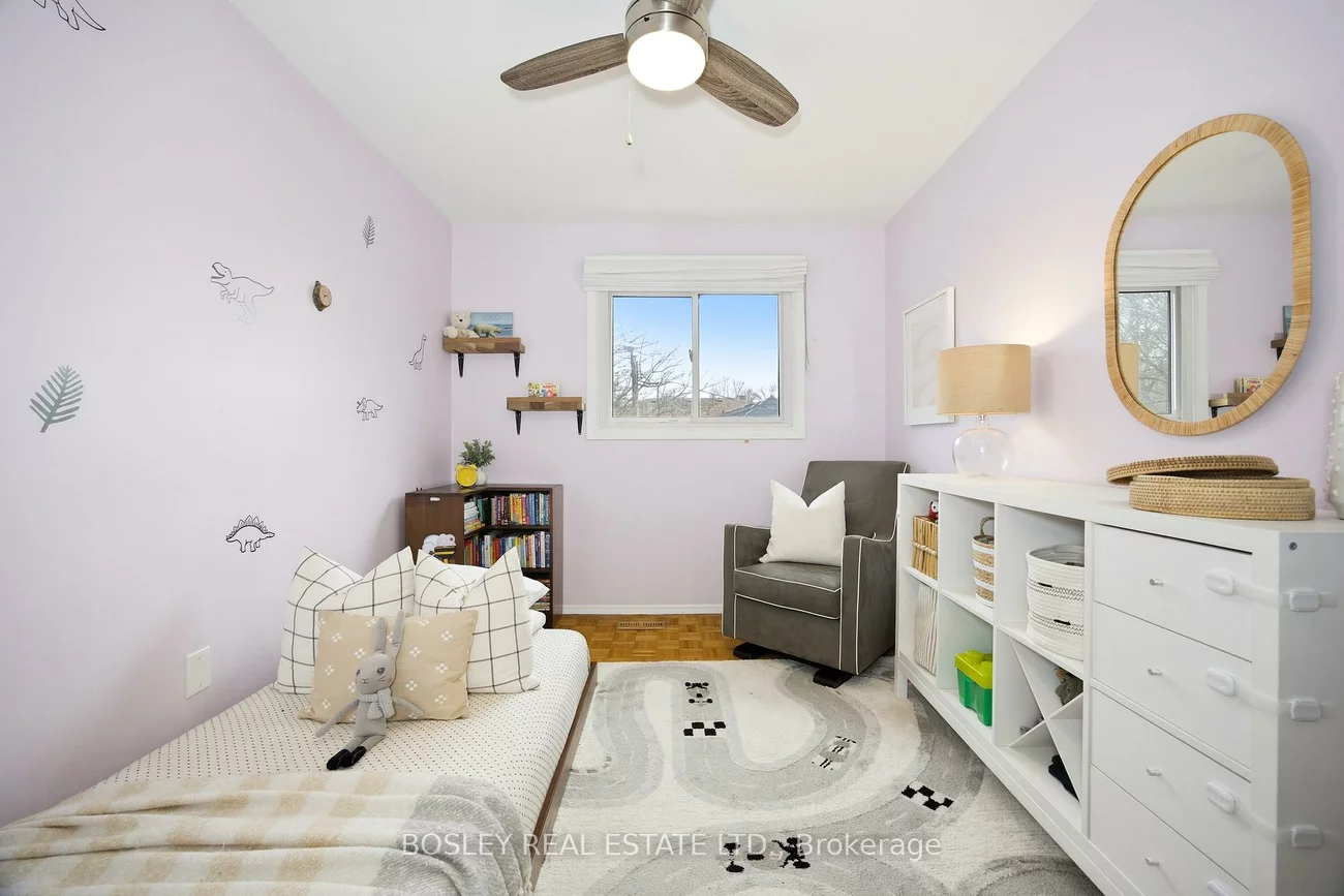 2807, St Clair, O'Connor-Parkview, Toronto