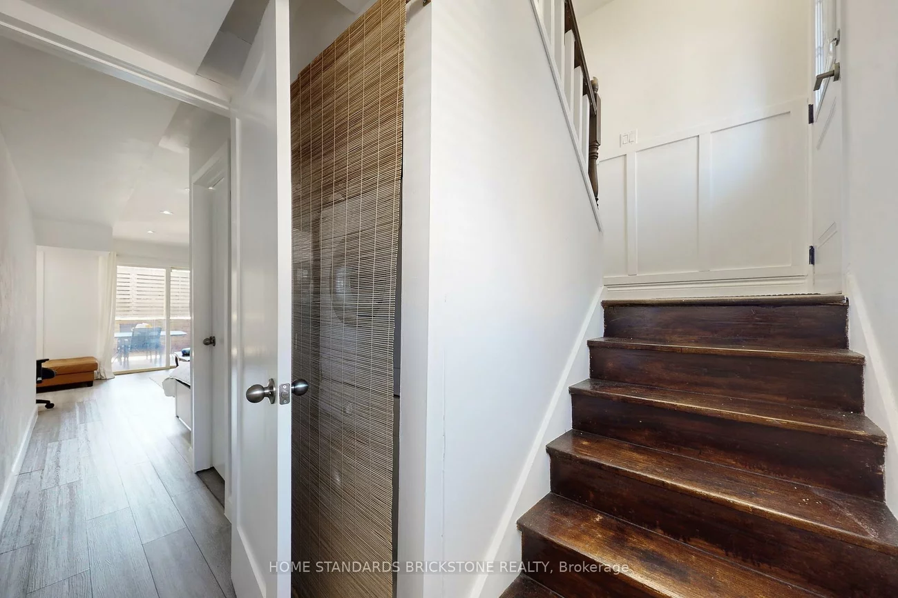 21, Pretoria, Playter Estates-Danforth, Toronto