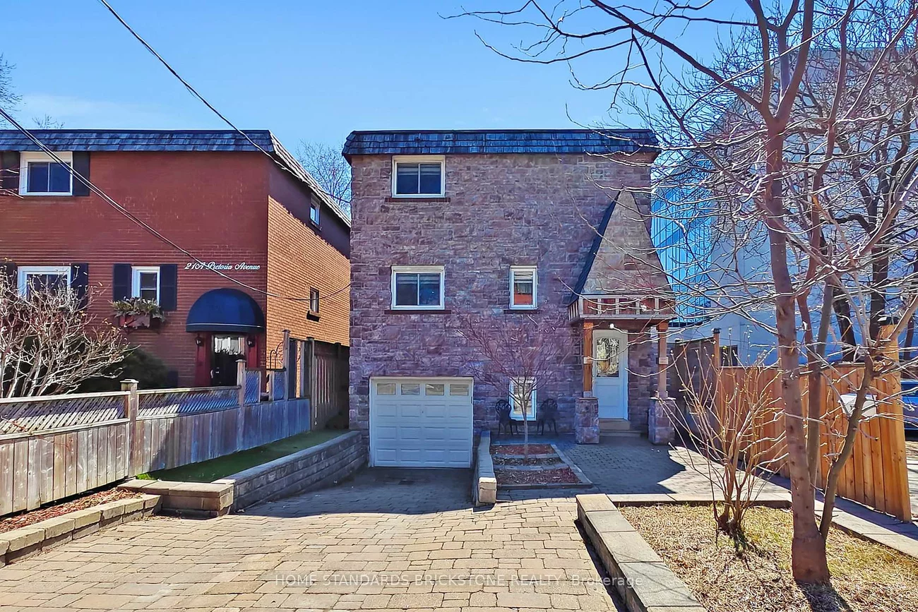 21, Pretoria, Playter Estates-Danforth, Toronto
