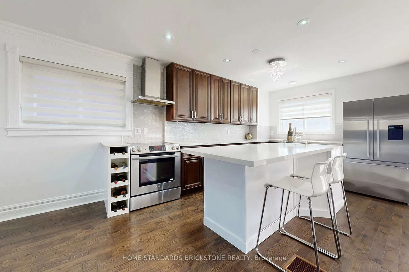 21, Pretoria, Playter Estates-Danforth, Toronto