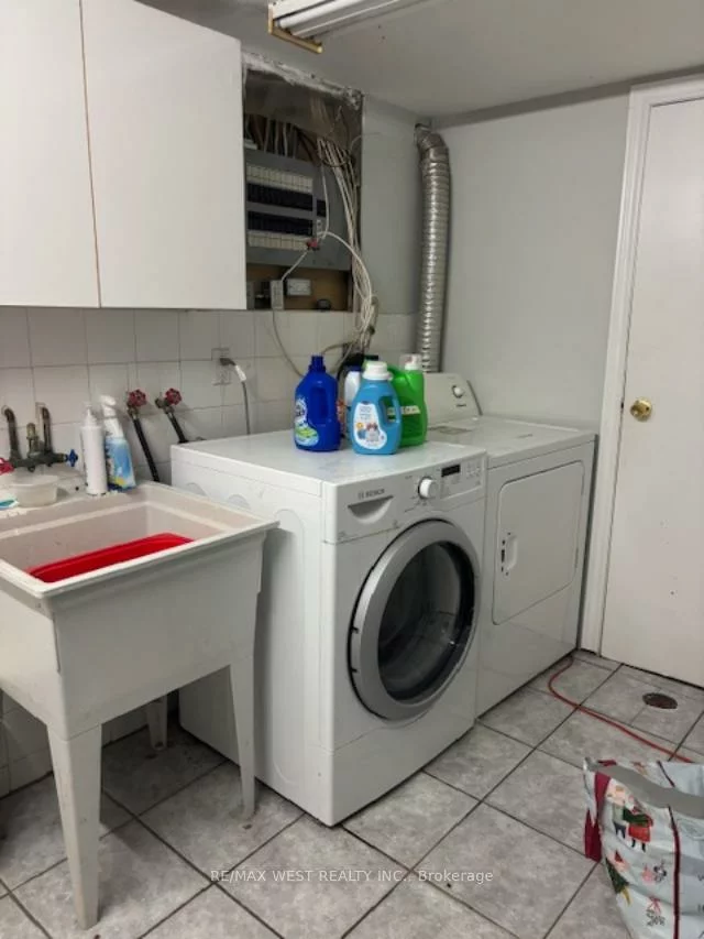 110, Darlingside, West Hill, Toronto
