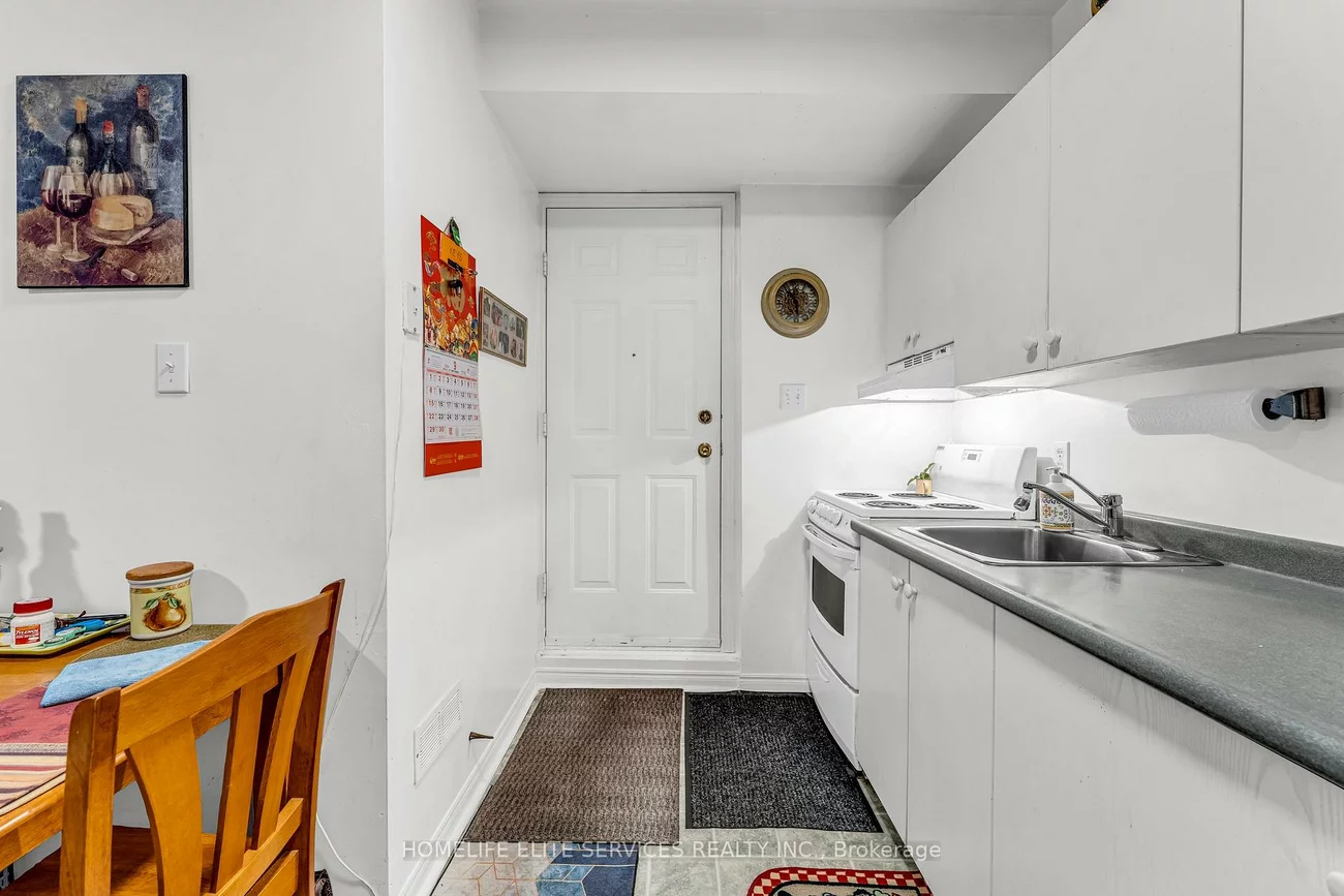 7, Lenthall, Malvern, Toronto
