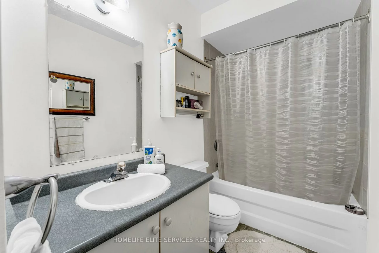 7, Lenthall, Malvern, Toronto