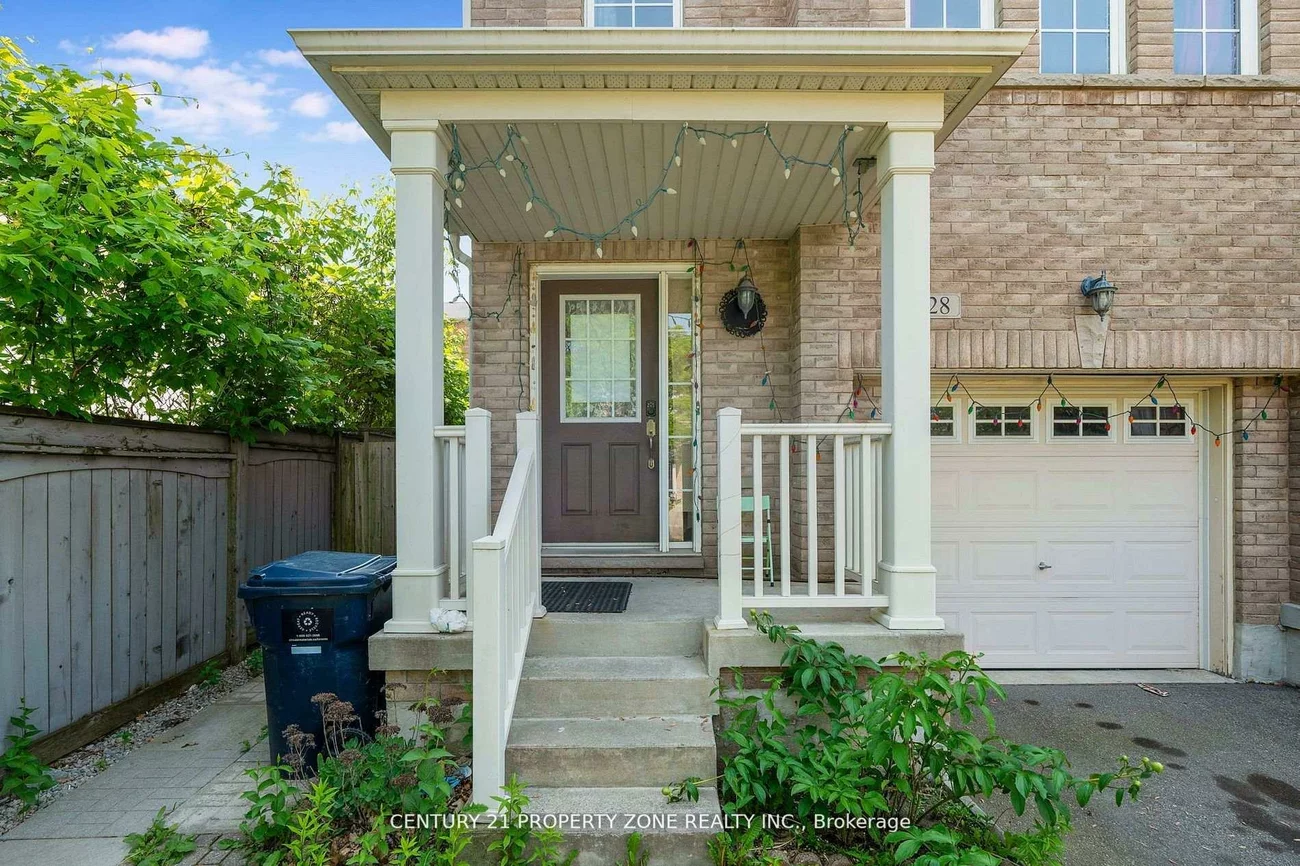 28, Seminoff, Clairlea-Birchmount, Toronto