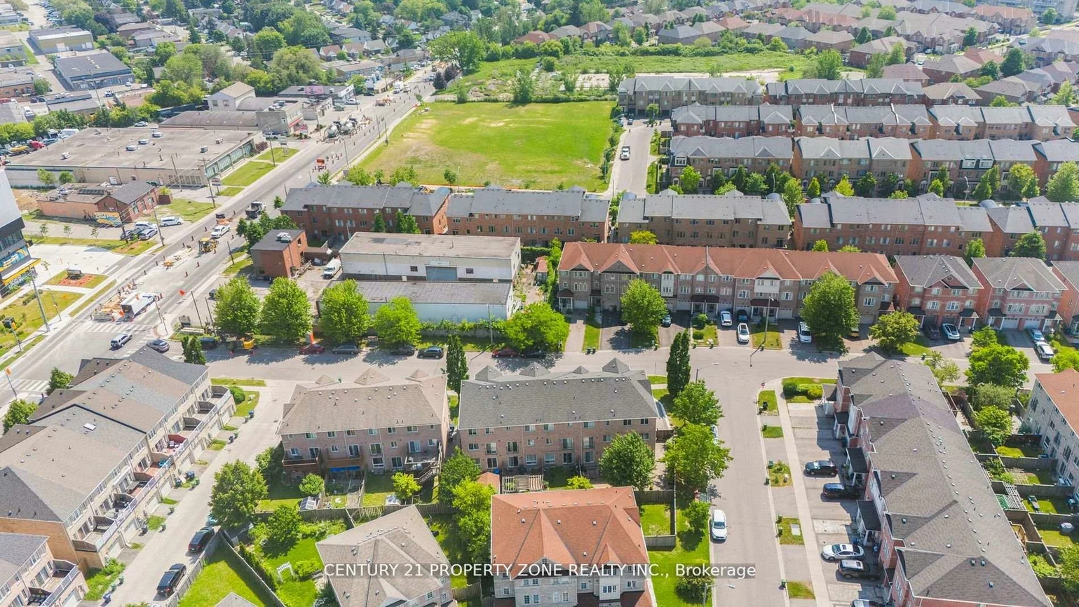 28, Seminoff, Clairlea-Birchmount, Toronto