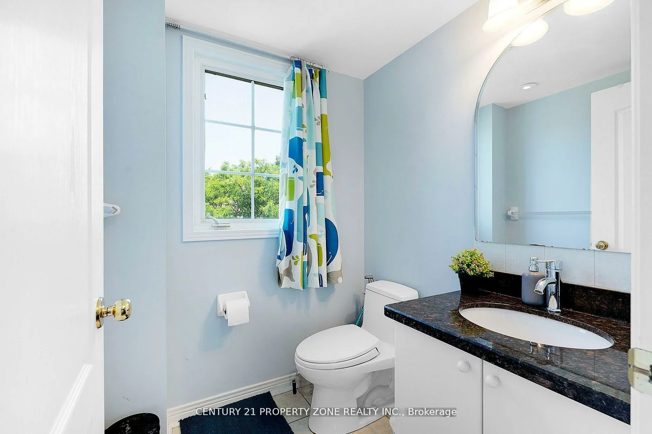 28, Seminoff, Clairlea-Birchmount, Toronto