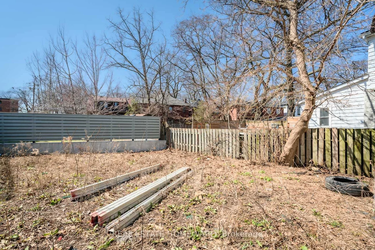 142, Audrey, Birchcliffe-Cliffside, Toronto