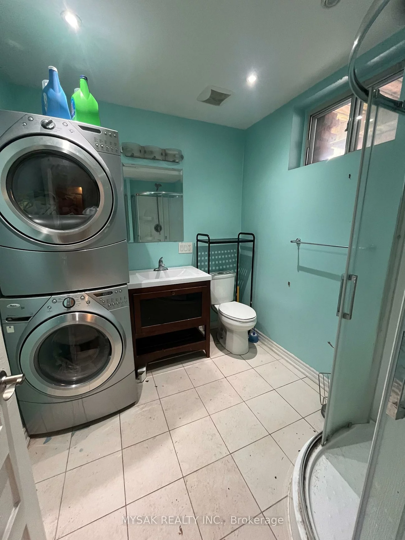 269, Sammon, Danforth Village-East York, Toronto