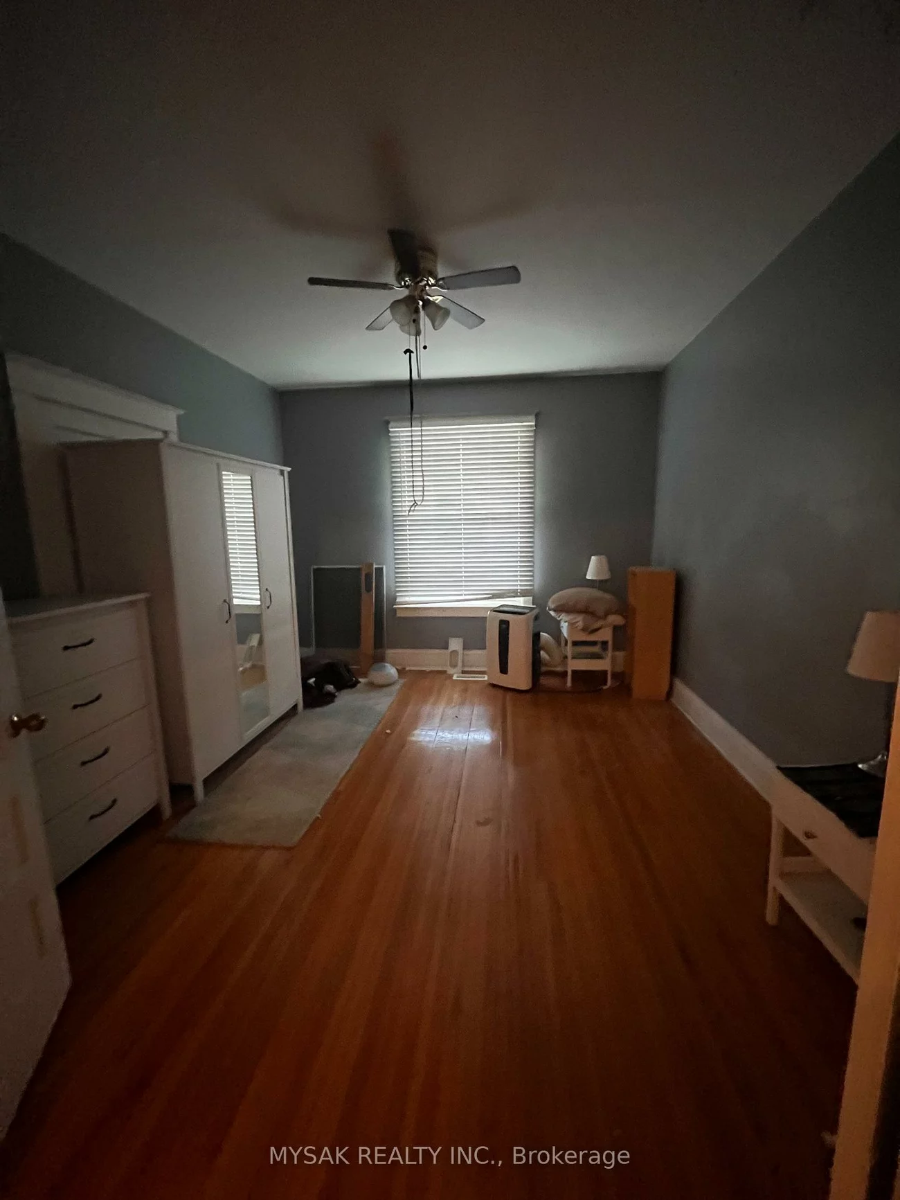 269, Sammon, Danforth Village-East York, Toronto