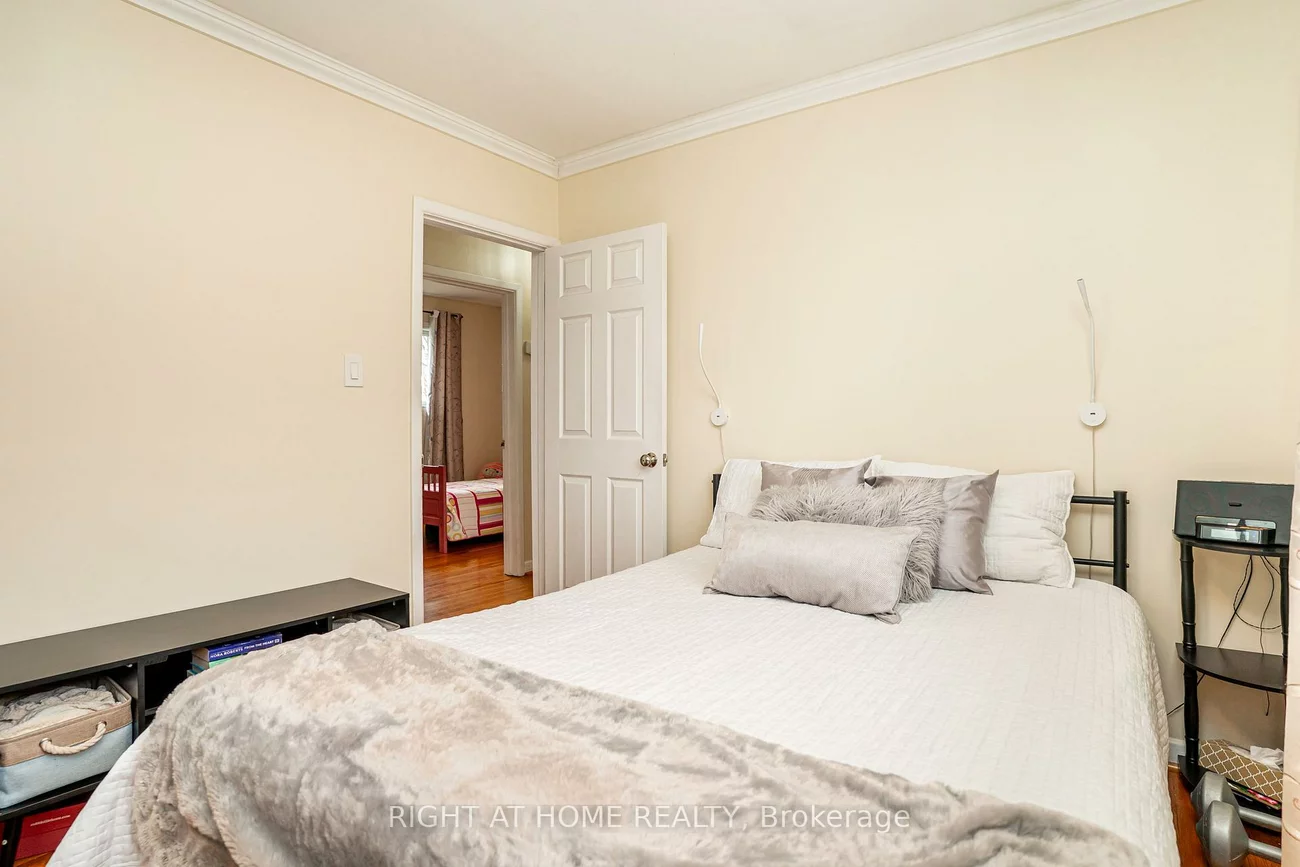 67, Torrance, Eglinton East, Toronto