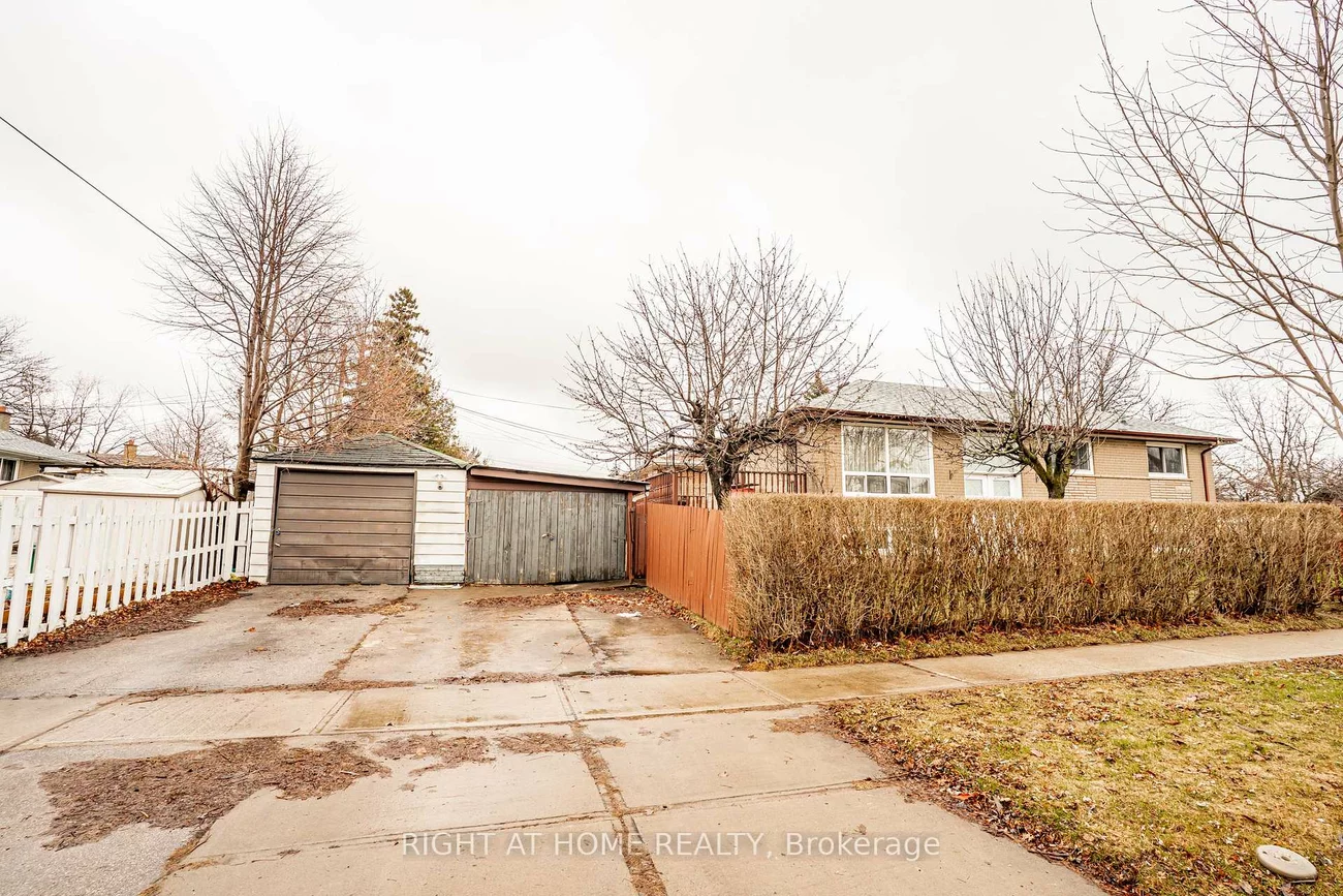 67, Torrance, Eglinton East, Toronto