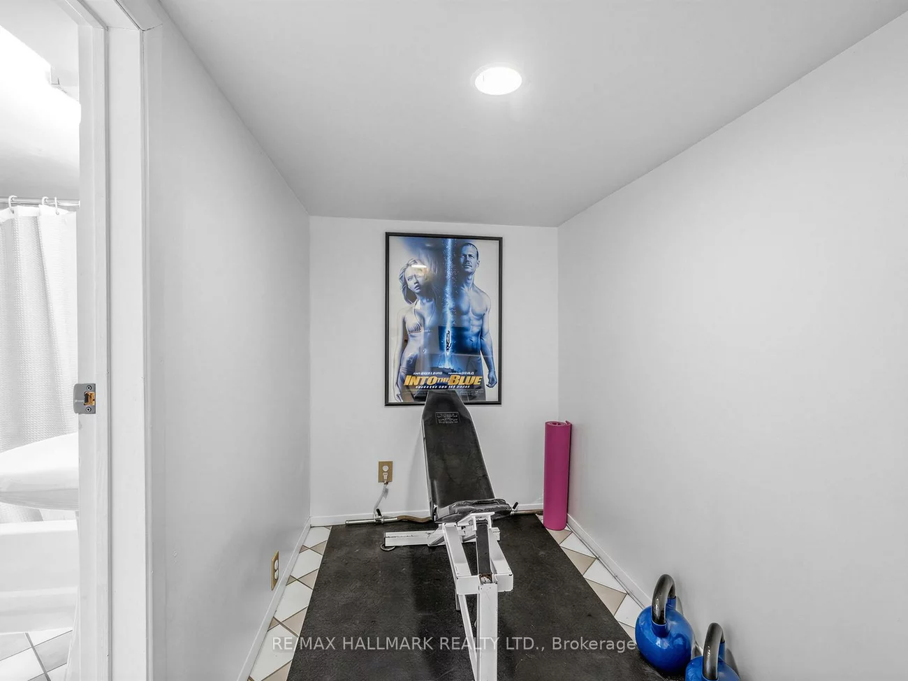 86, Mortimer, Broadview North, Toronto