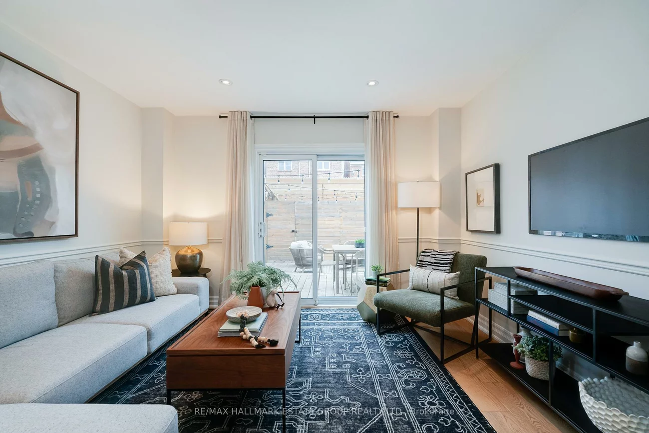 31, Unity, Greenwood-Coxwell, Toronto