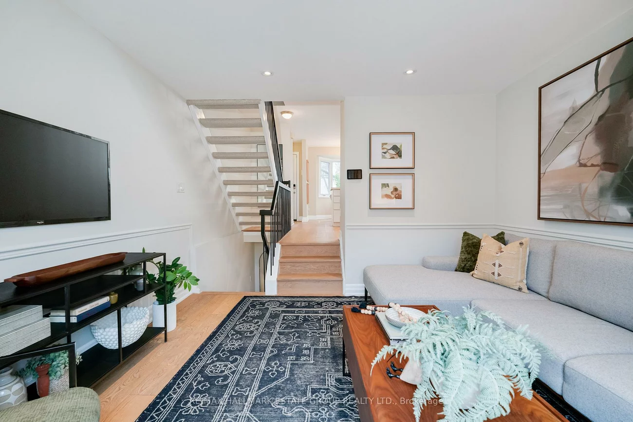 31, Unity, Greenwood-Coxwell, Toronto