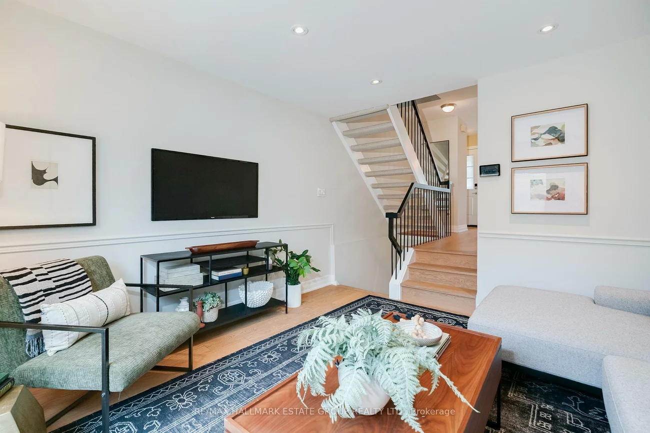 31, Unity, Greenwood-Coxwell, Toronto