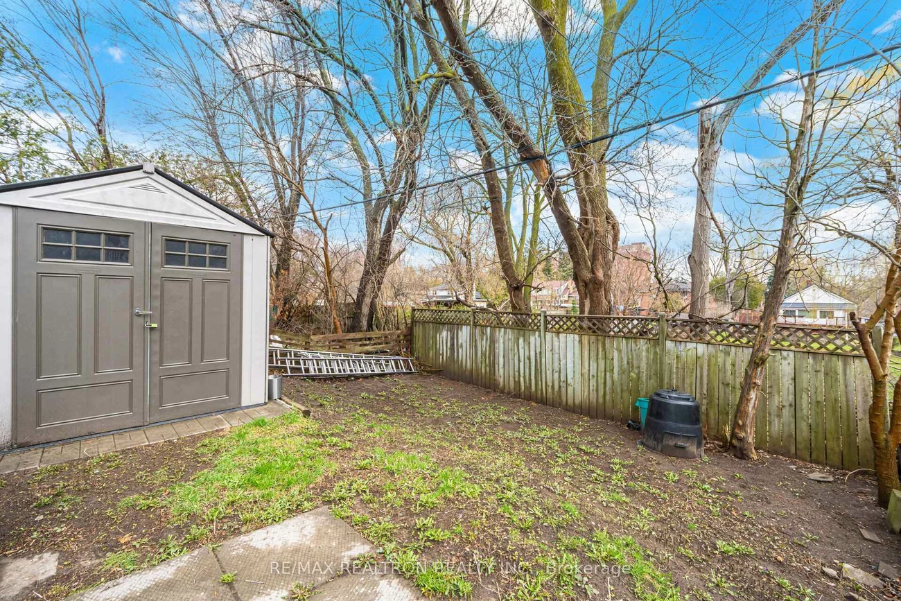 87, Overture, West Hill, Toronto