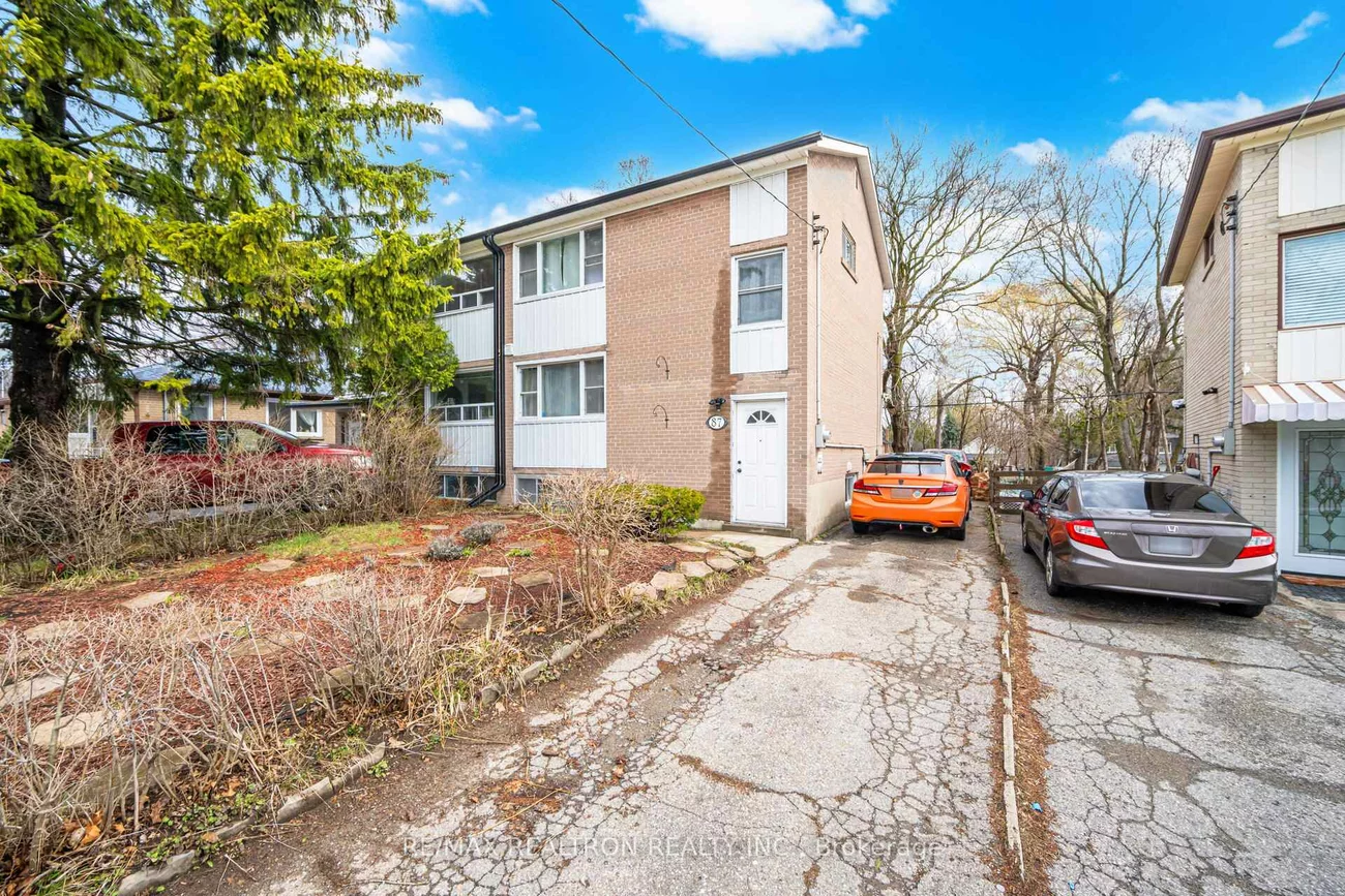 87, Overture, West Hill, Toronto