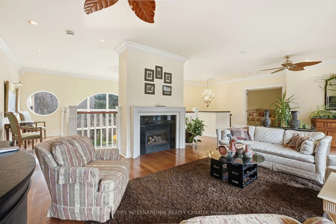 55, Pine Ridge, Cliffcrest, Toronto