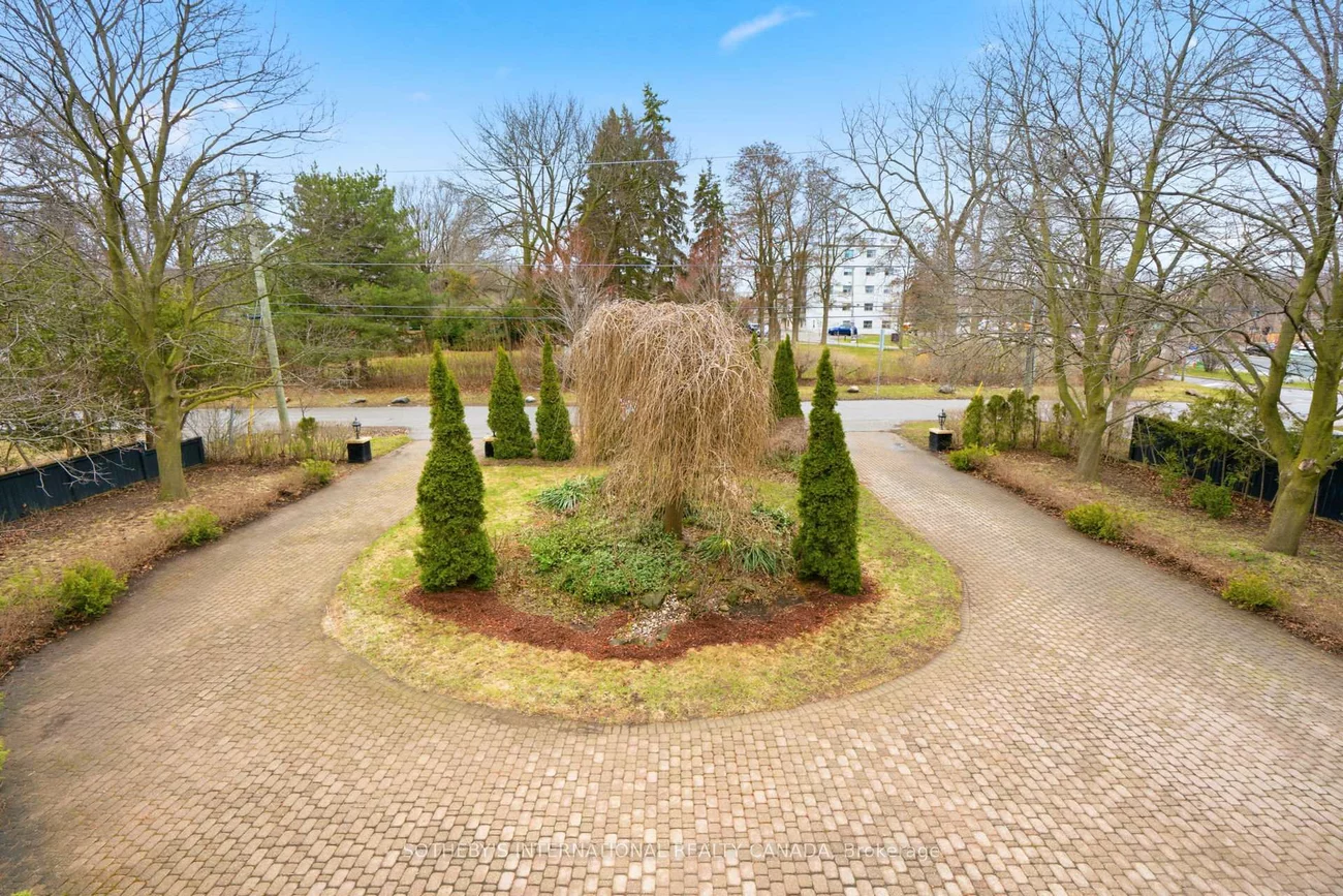 55, Pine Ridge, Cliffcrest, Toronto