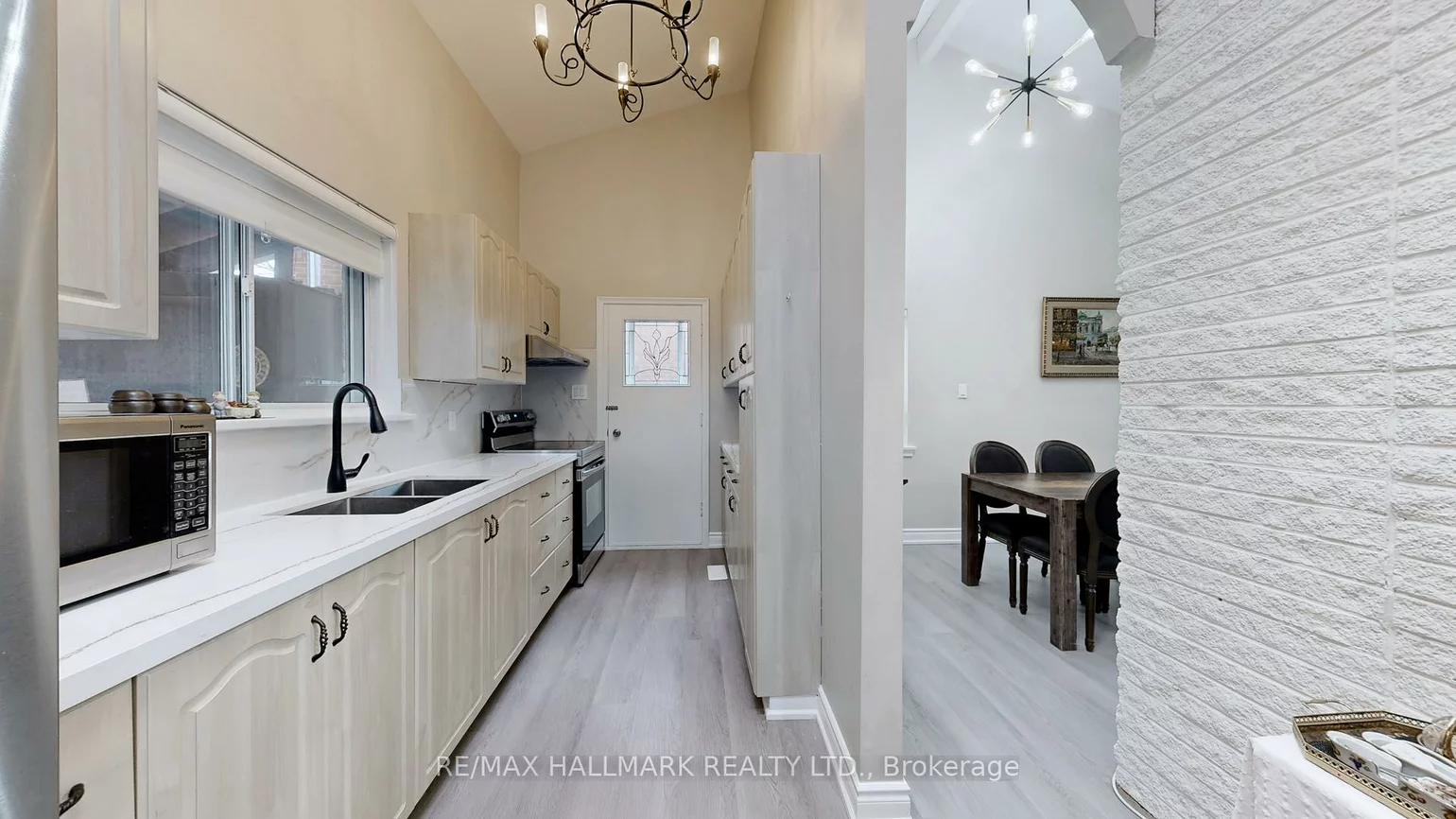 27, Benleigh, Woburn, Toronto