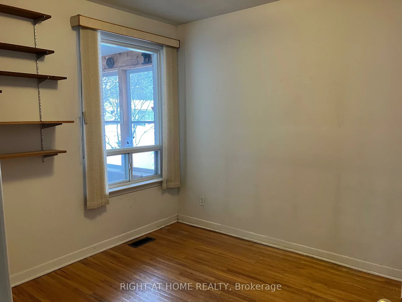 29, Rowatson, Guildwood, Toronto