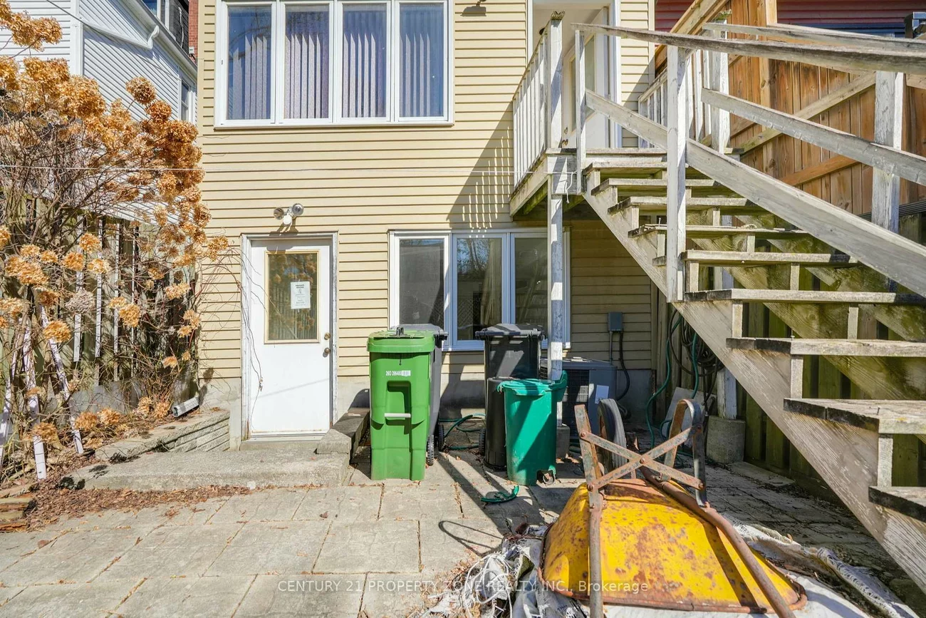 97, SPARKHALL, North Riverdale, Toronto