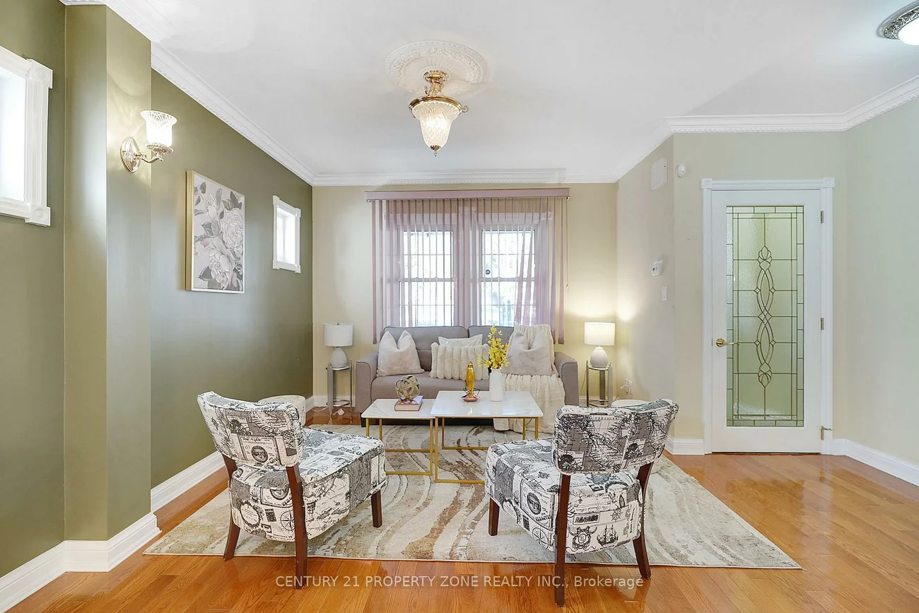 97, SPARKHALL, North Riverdale, Toronto