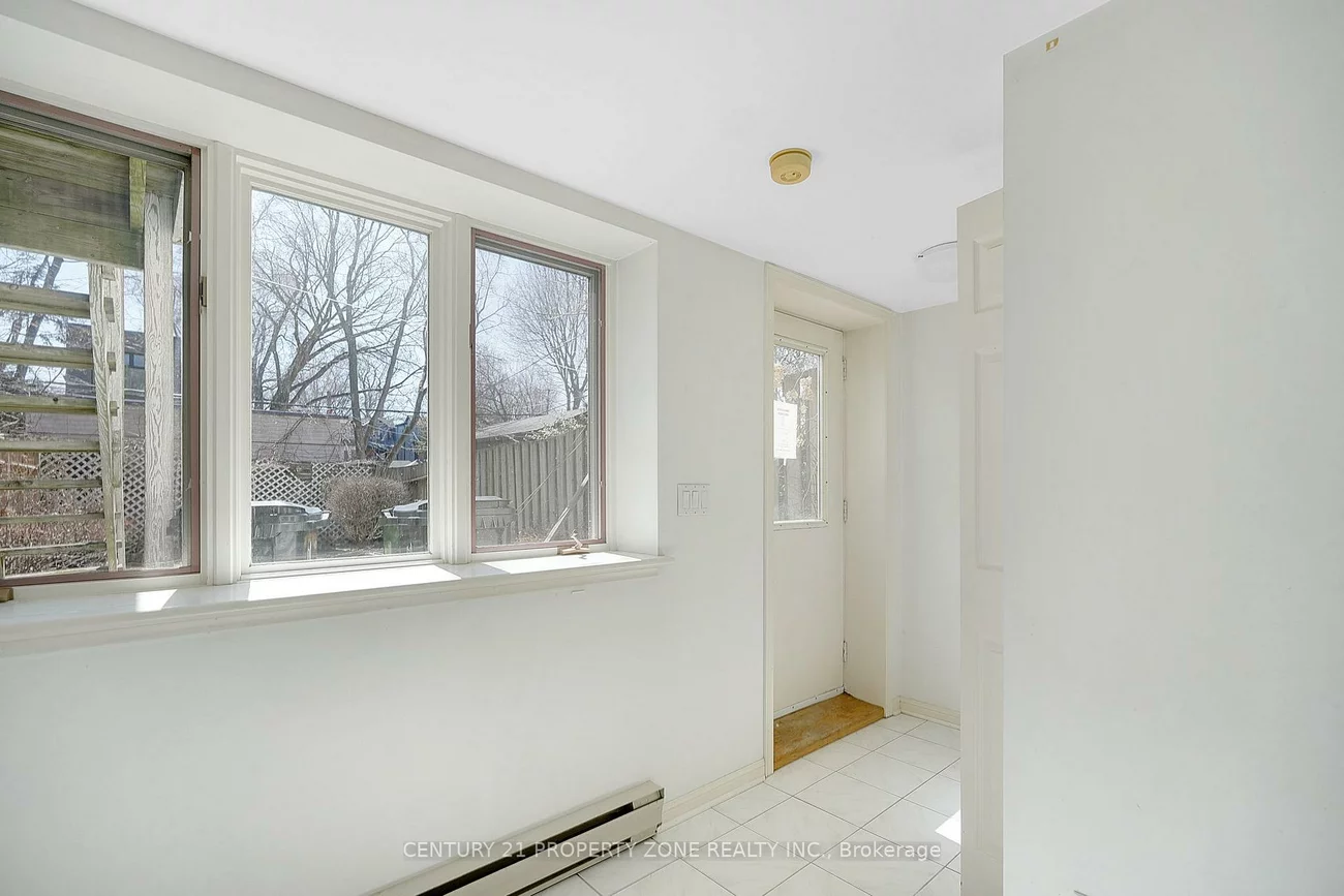 97, SPARKHALL, North Riverdale, Toronto