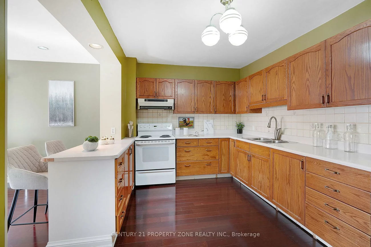 97, SPARKHALL, North Riverdale, Toronto