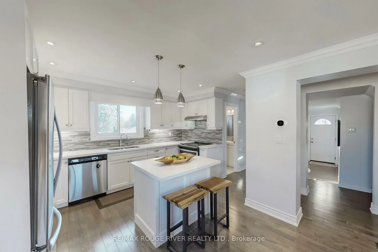 132, Beaverbrook, Rouge E10, Toronto