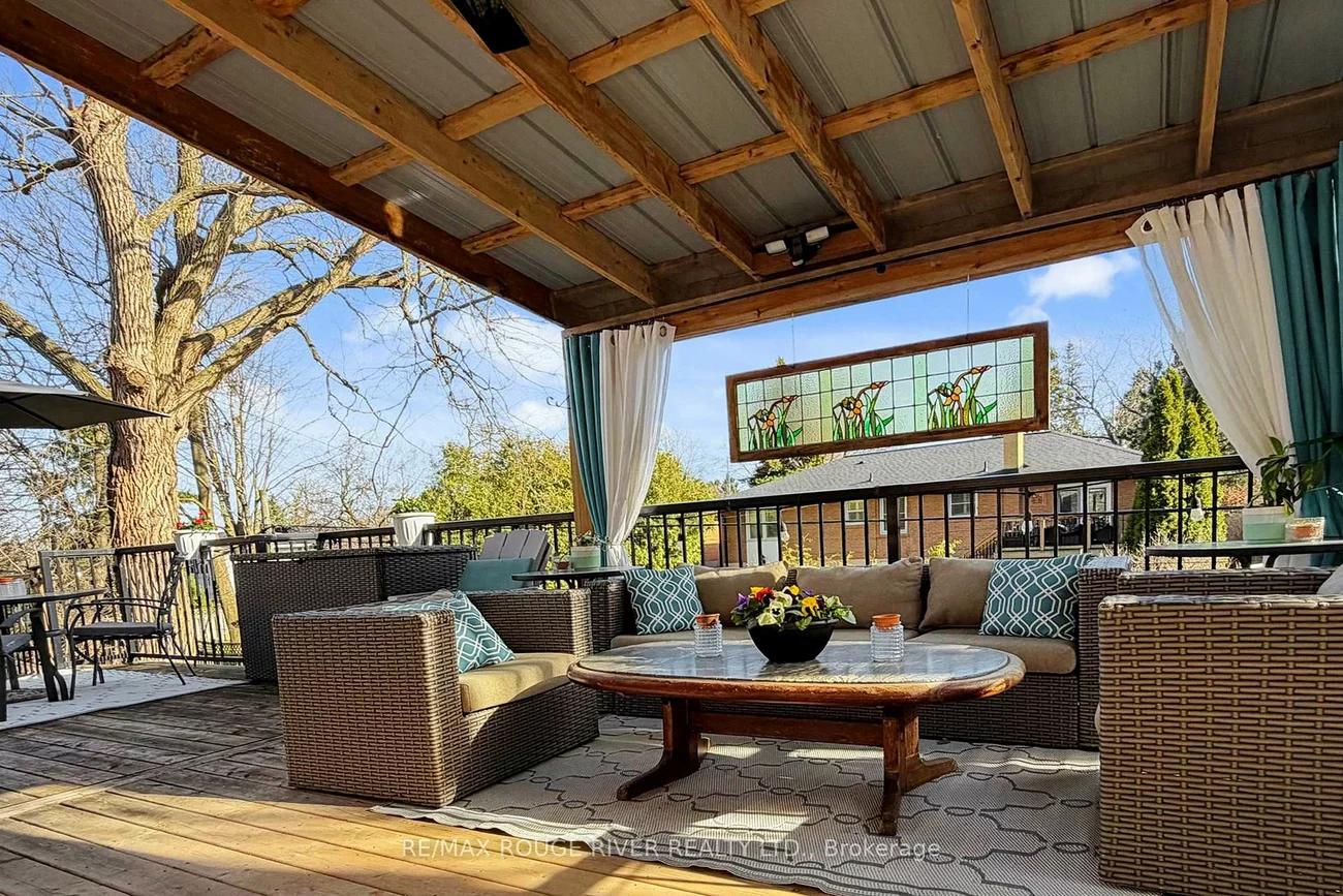 132, Beaverbrook, Rouge E10, Toronto