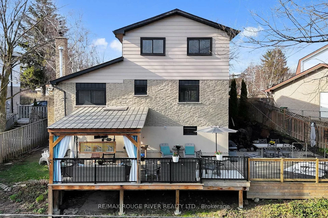 132, Beaverbrook, Rouge E10, Toronto