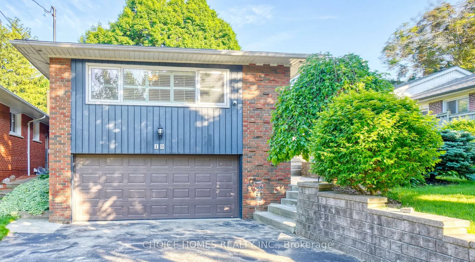 19, Landfair, Woburn, Toronto