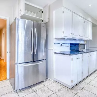 19, Landfair, Woburn, Toronto