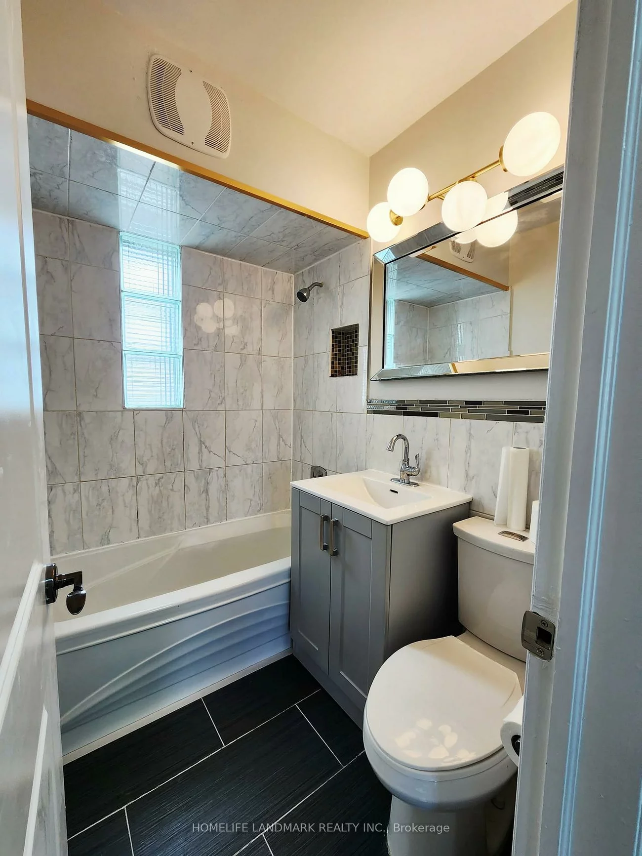 740, Kennedy, Ionview, Toronto