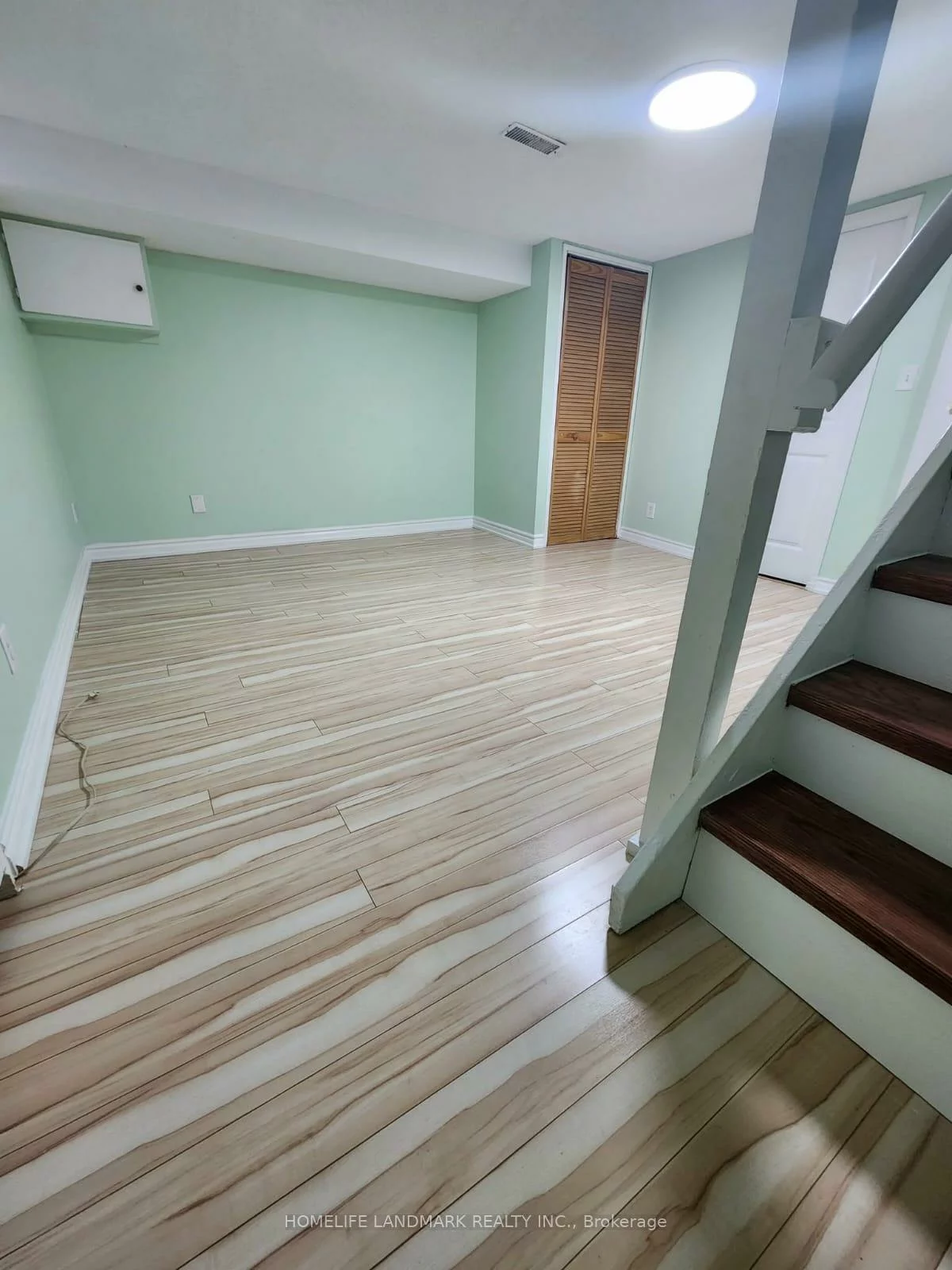 740, Kennedy, Ionview, Toronto