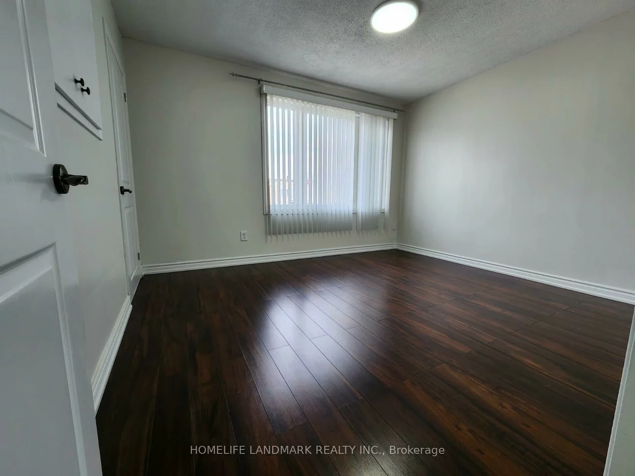 740, Kennedy, Ionview, Toronto