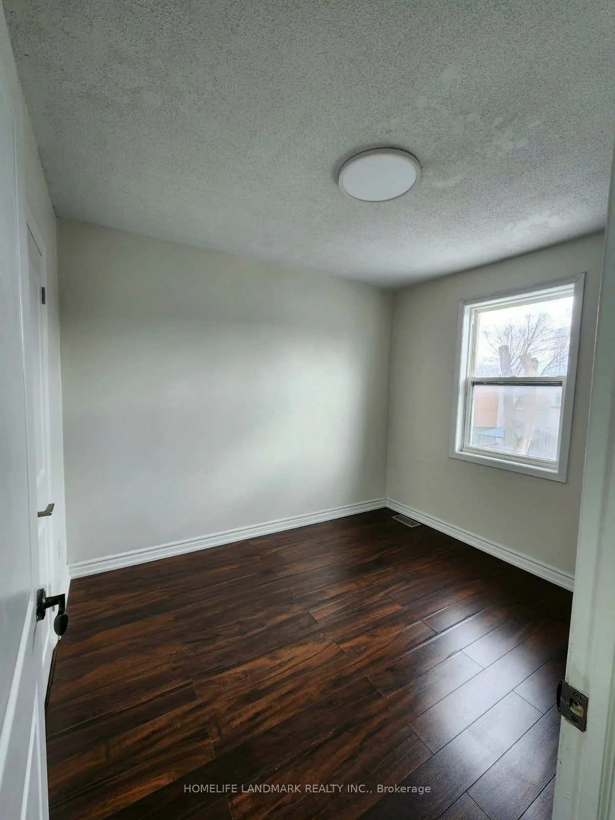 740, Kennedy, Ionview, Toronto