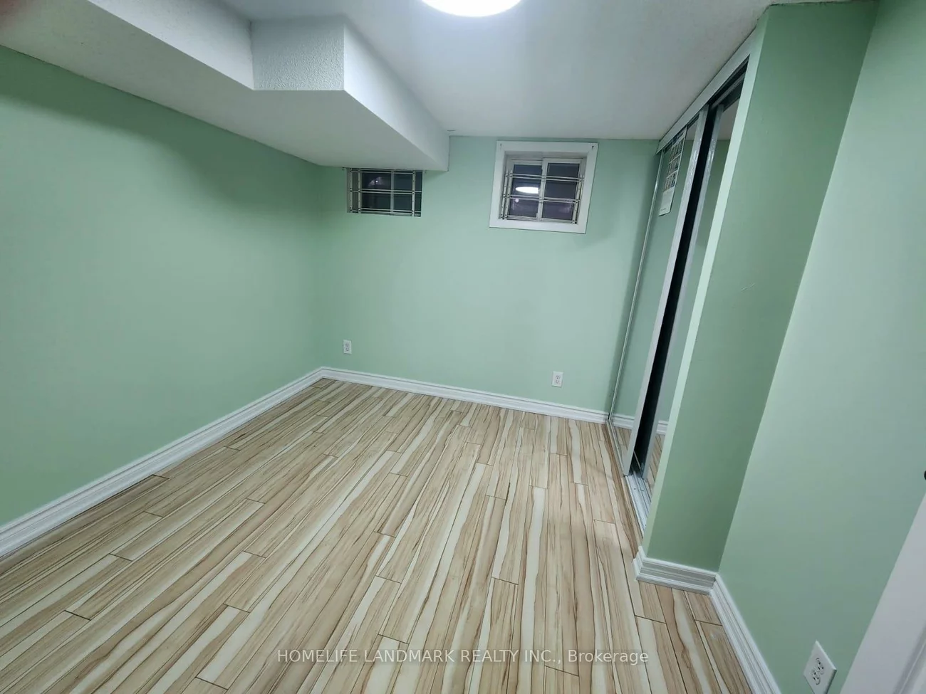 740, Kennedy, Ionview, Toronto